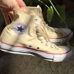 off white colour converse
